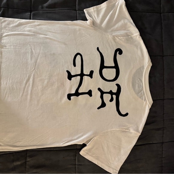 Ed Hardy White Tattoo Graphic Tee NWOT - Picture 7 of 7